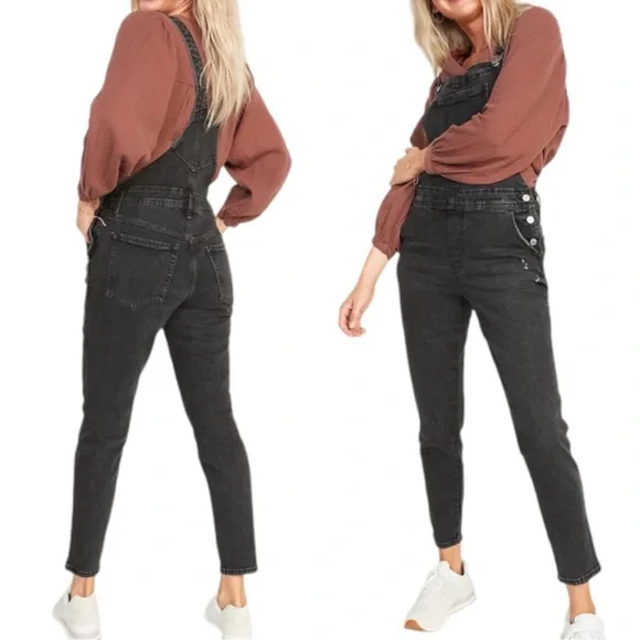 Old Navy OG Workwear Black Wash Overalls Denim BlackBerry Size 8 NWT - Picture 2 of 10
